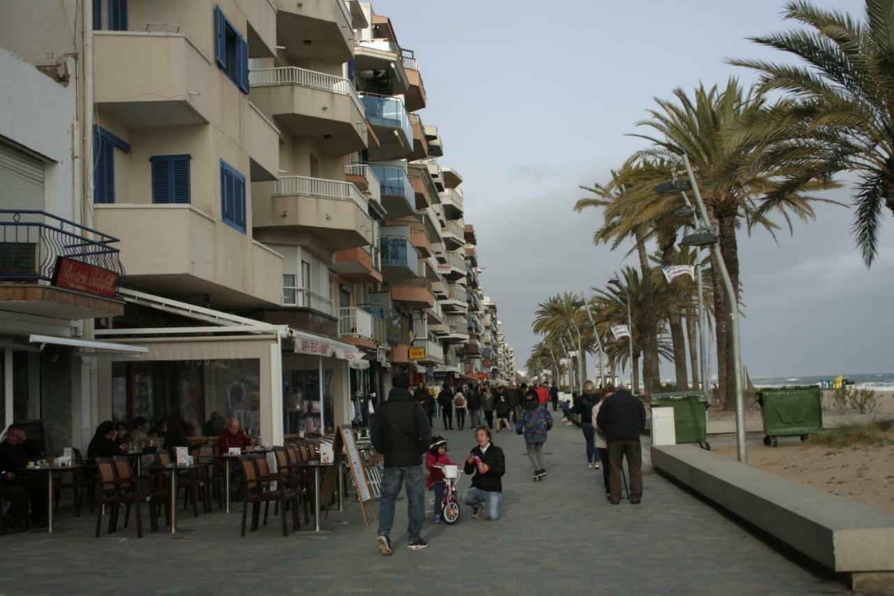 Comfort Home Calafell Eksteriør billede